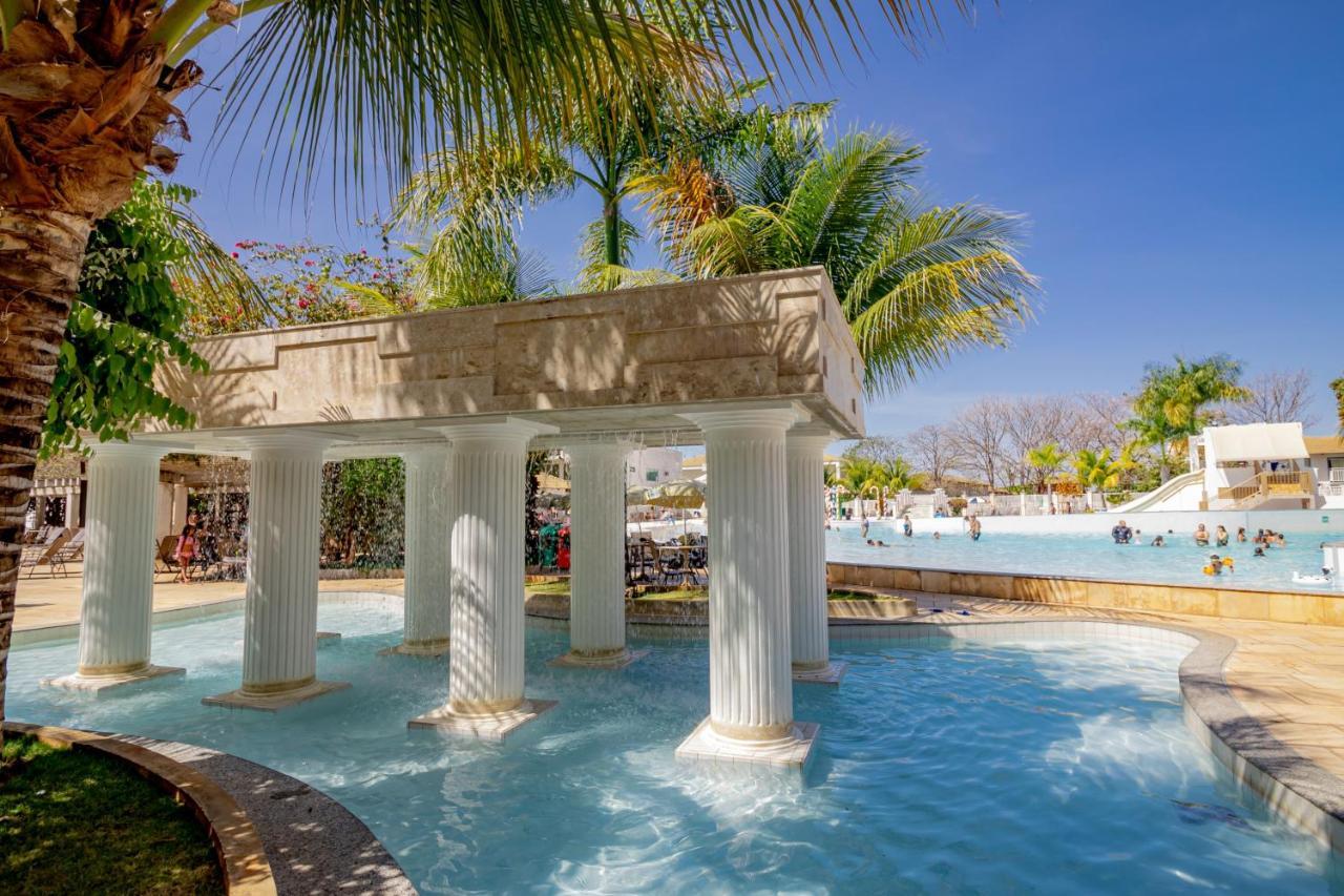 Apartamento Jardins Acqua Park Lacqua Caldas Novas